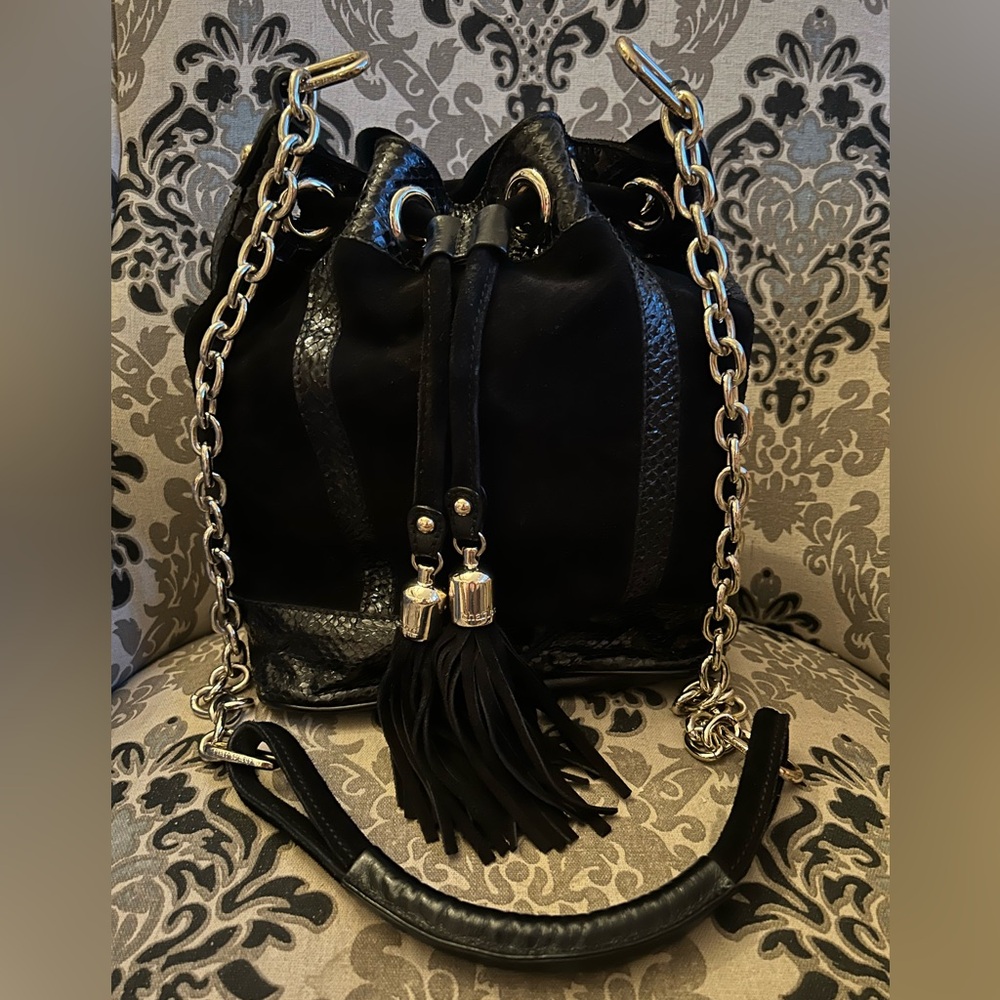Charles David black leather bucket  purse chain and faux snake skin F-10 00214